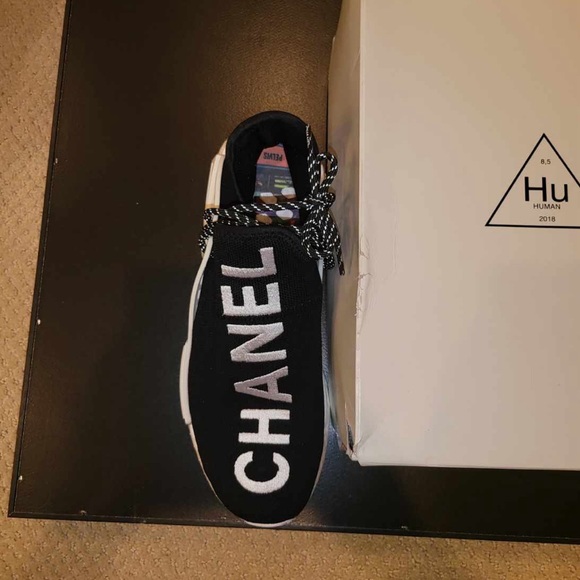 Men's Adidas PW x CC HU NMD - Size 10- Black/White - Pharrell / Chanel - Picture 2 of 4